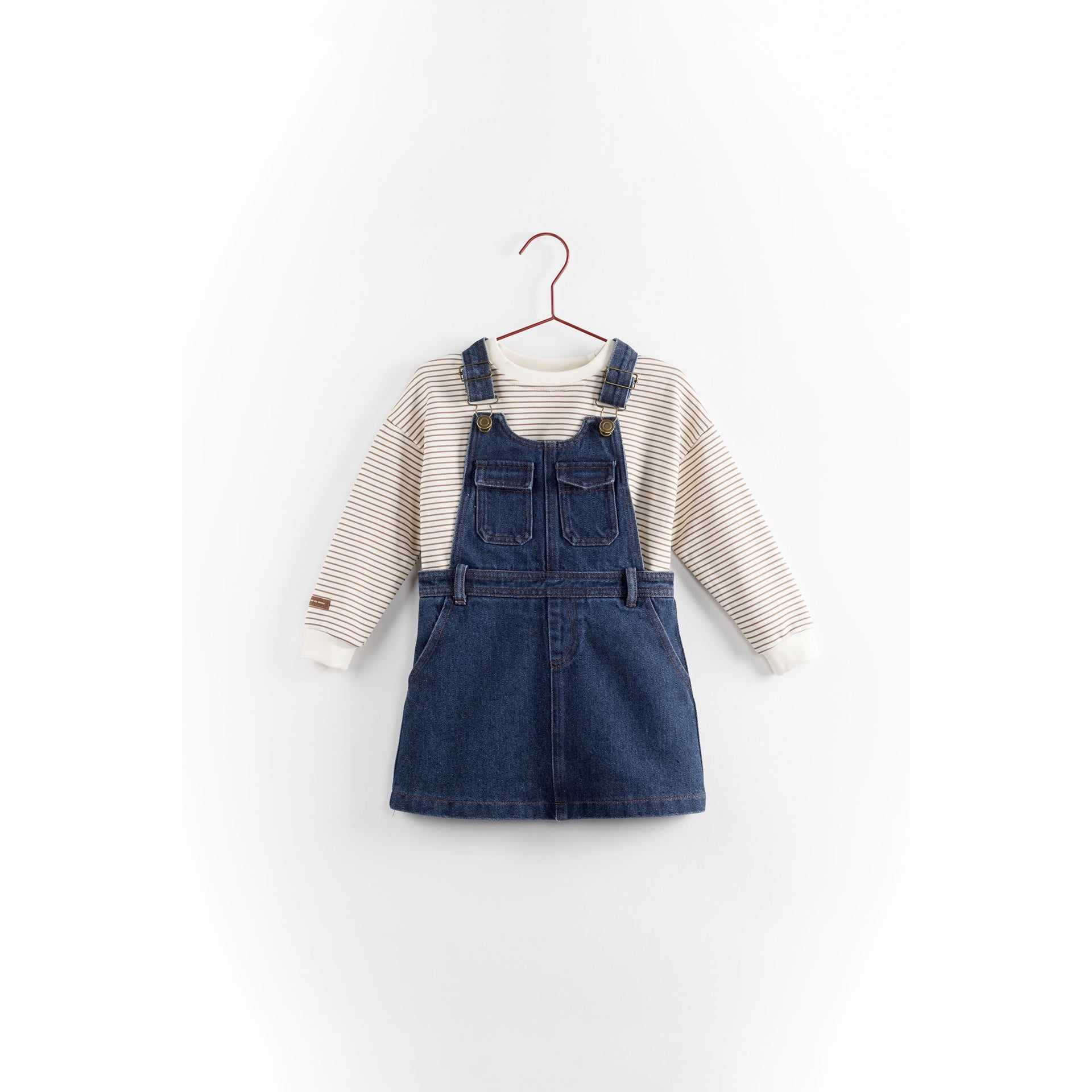 zara denim dungaree dress Please Mom Cargo Dungarees Zara blue Number of days:8 day rental longsleevedress Buy Friends Like These 1 INCHES)