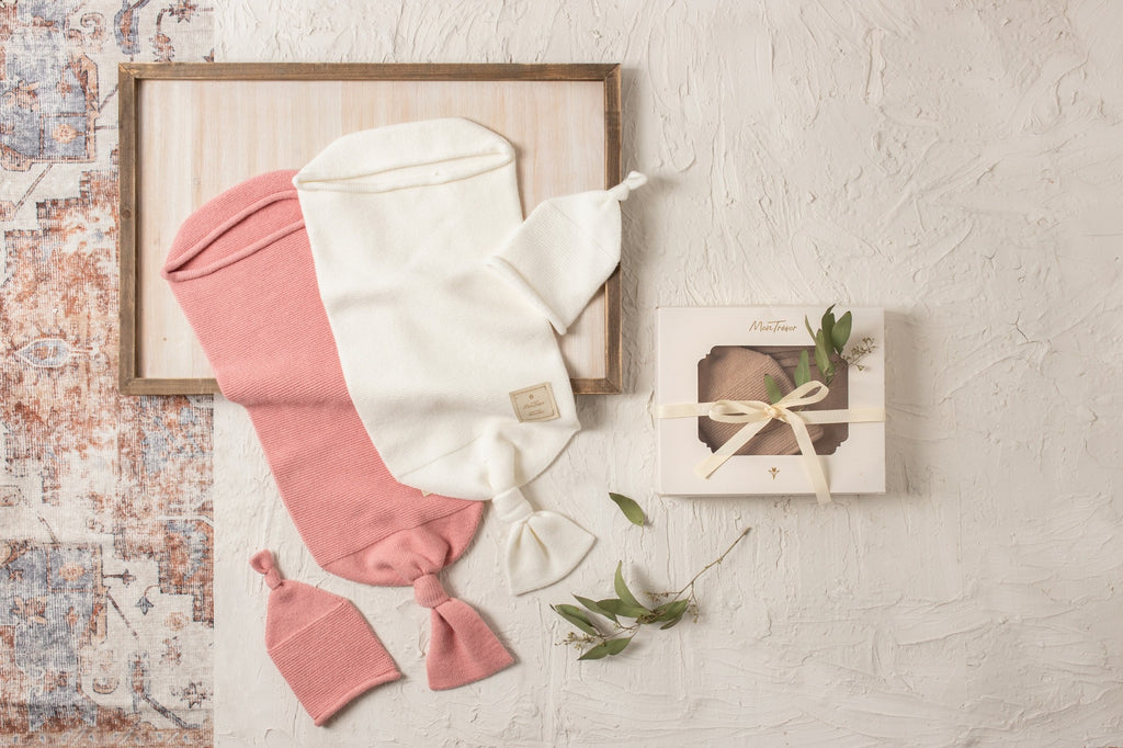 Mon Tresor Light Rose Cocoon Gift Set Buttons Bebe Buttons Bebe