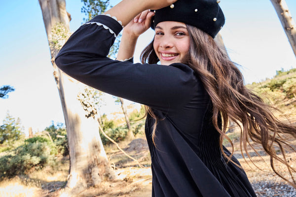 Pashmini Black Olivia Scalloped Maxi