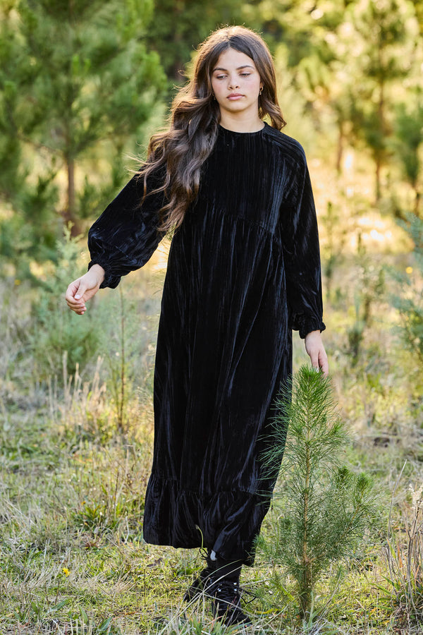 Pashmini Black Chloe Crushed Velvet Maxi