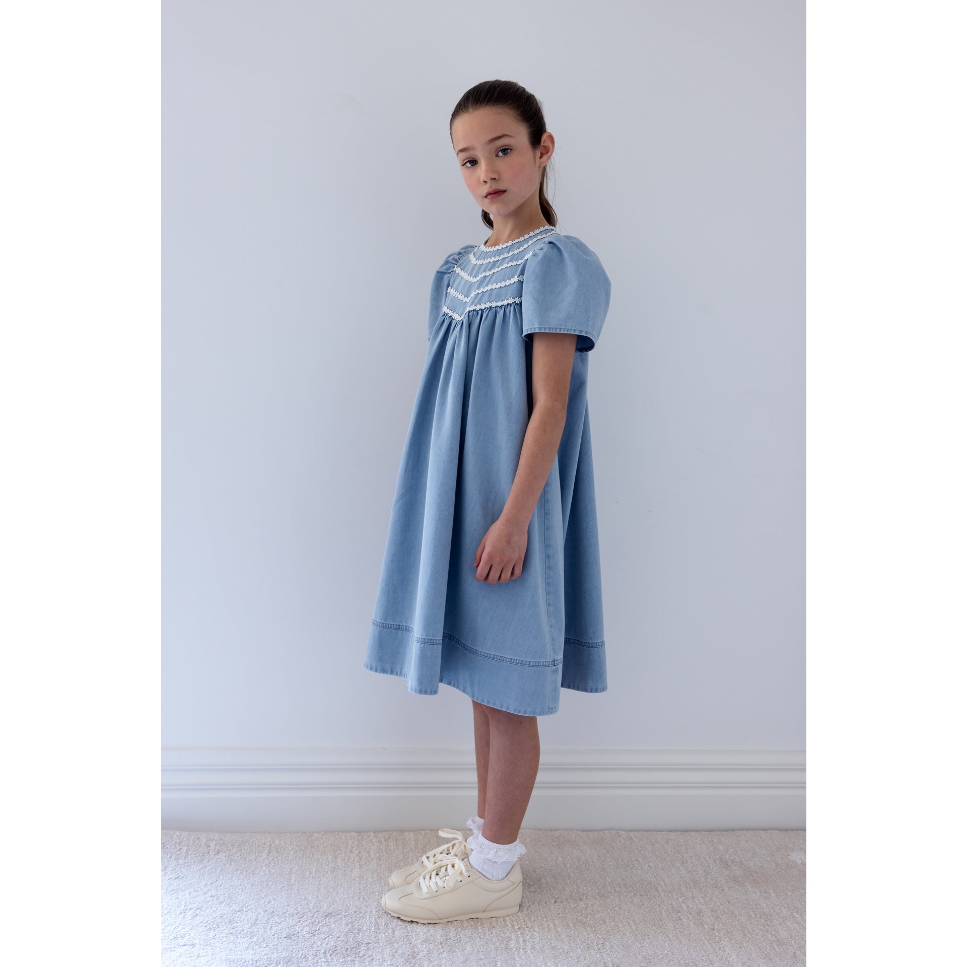 grey daisy dress Daisy】