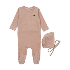 Mema Knits Pale Pink / Rose Brown Heart Ribbed Velour Embroidered Footie + Bonnet (M400)