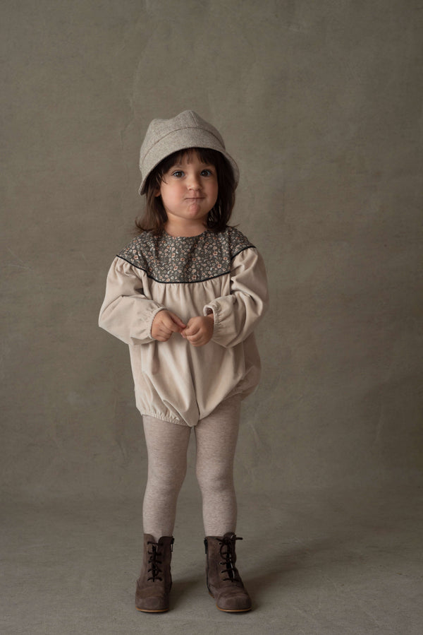 Popelin Beige Romper Suit With Yoke (Mod 1.2)