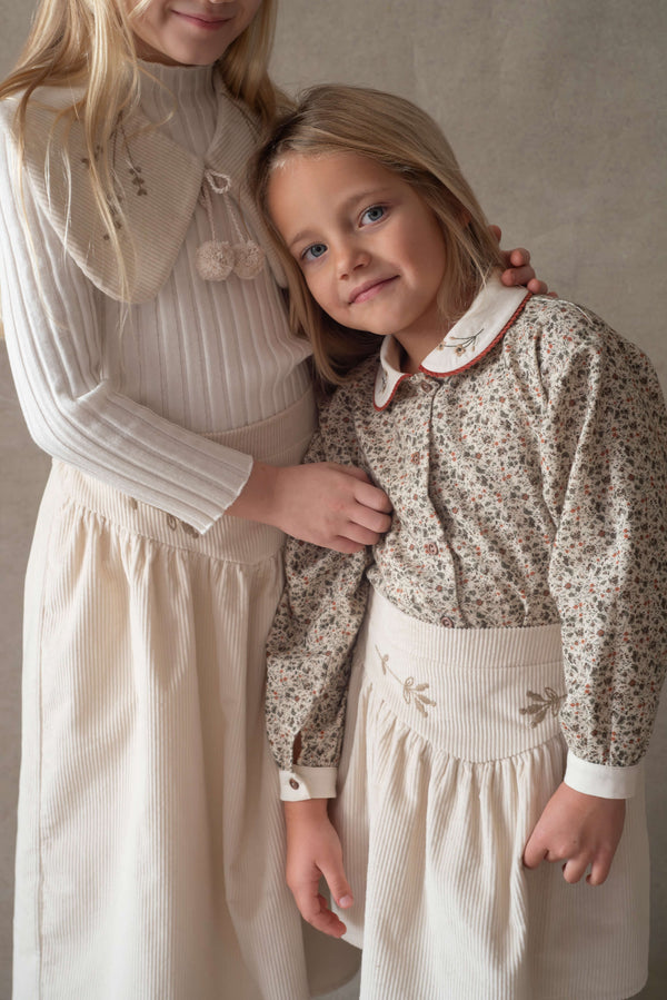 Popelin Floral Print Shirt With Baby Collar And Puffed Sleeves (Mod 26.2)