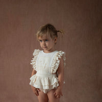 Popelin Off-white romper suit with embroidered bib (Mod.3.1)