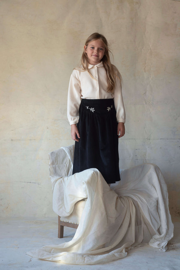 Popelin Black Embroidered Midi Skirt (31.8)