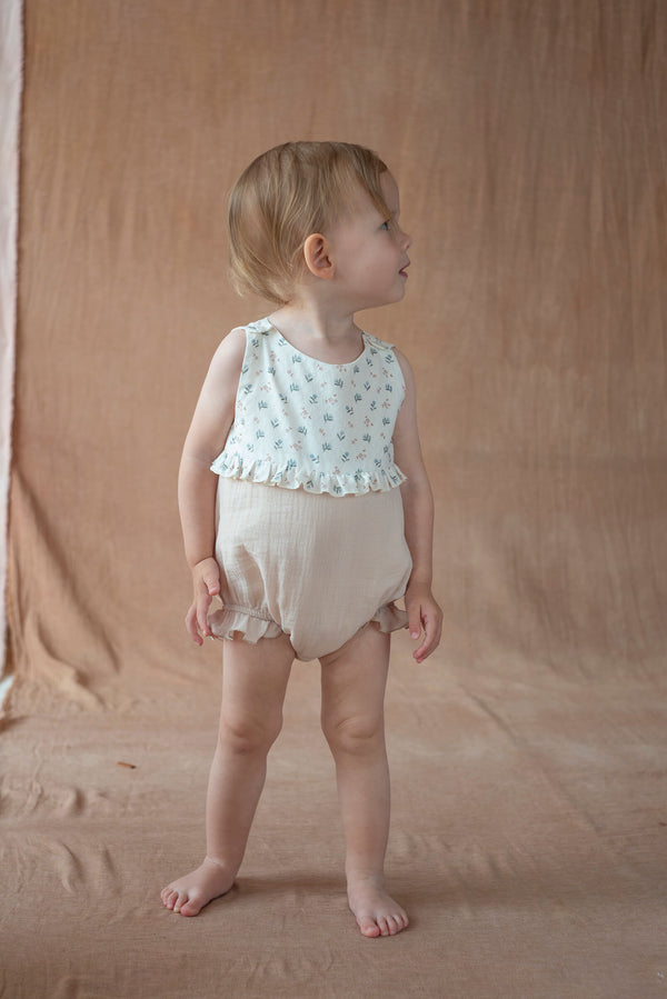 Popelin Floral contrasting baby romper suit (Mod.50.3)