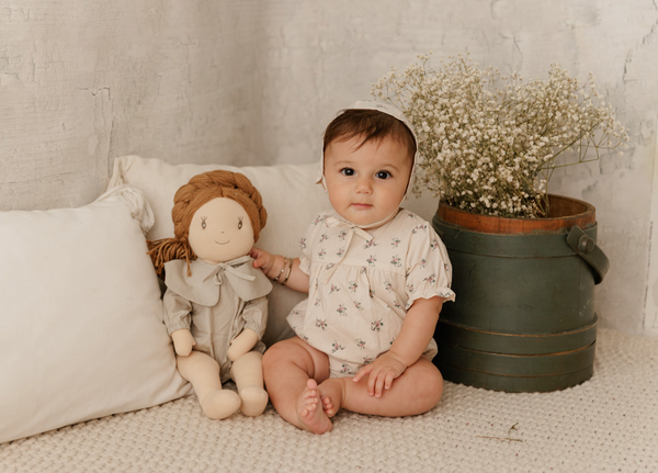 Bonjoy Floral Dot Polished Cotton Bonnet