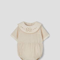 Popelin Off-white romper suit with embroidered bib collar (Mod.2.1)