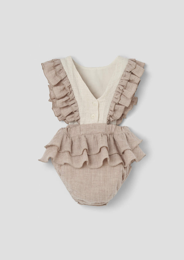 Popelin Sand romper suit with embroidered bib (Mod.3.3)