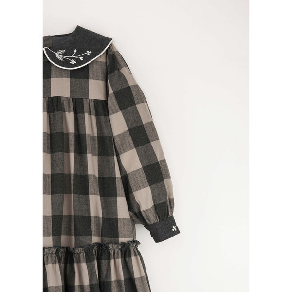 Popelin Taupe Check Dress With Embroidered Collar (MOD 33.4)