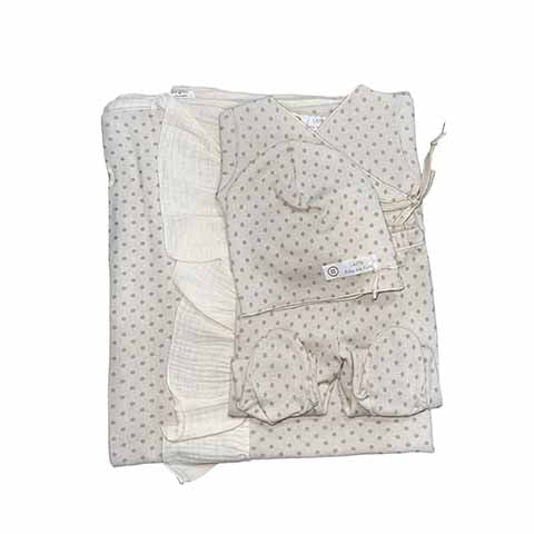 Latte Baby & Child Ivory Polka Dot Wrap 4Pc Layette Set